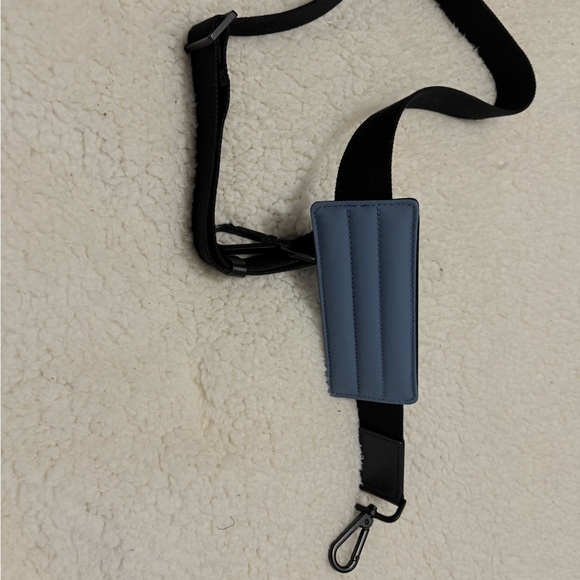 Away Overnight Everywhere Travel Bag - Picture 11 of 14